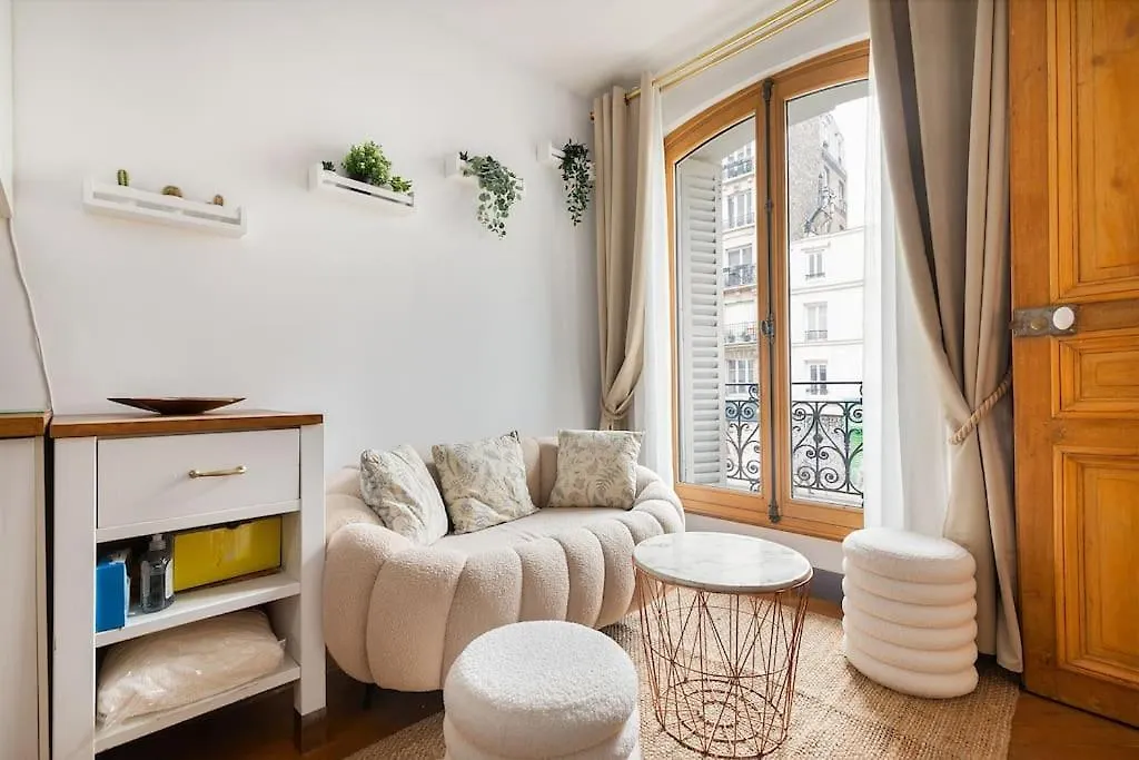 Apartamento Haussmannian Elegance Close To Montmartre Paris